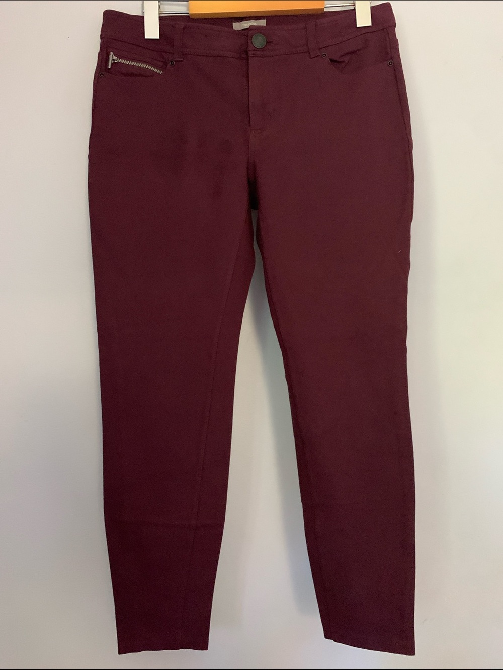 Maurices Burgundy Ladies Size Medium Jeggings